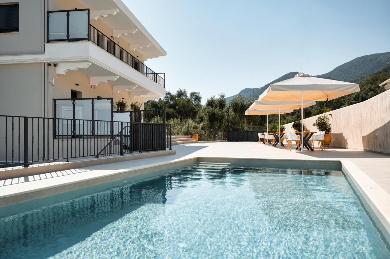 Suites Of Happiness Parga Exteriör bild